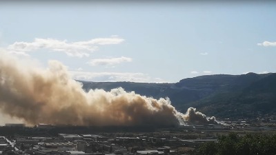 Ogroman požar u Mostaru: Gori poznata firma (VIDEO)
