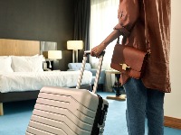 Turistički agent otkriva šta prvo treba da uradite kada uđete u hotelsku sobu - a to nije raspakivanje 