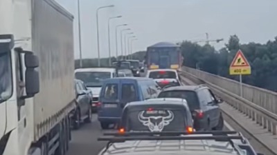 Za ovog vozača je samo pitanje - da li si normalan (VIDEO)