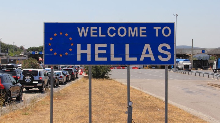 NEPOZNANICA PRED LETNJU SEZONU Da li će i Srbi u Grčku putovati kao Britanci?