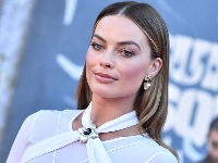 ŠOK u Holivudu: Margo Robi igra majku Džordža Klunija u novoj franšizi „Ocean’s 11“ (VIDEO)