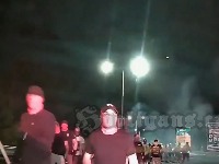 Snimljen trenutak napada na navijače Leha (VIDEO)