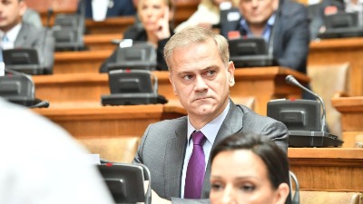 Borko oštro po Brnabić: Lažete Ana, lažete...