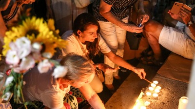 Beograd odao počast Gabi Novak, Arsenu i Matiji Dedić (FOTO, VIDEO) 