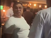 Predsednik Opštine Stara Pazova pretio odbornici: Kad te budem o*izdio, džukelo (VIDEO)