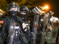 Studenti puštaju pesmu policiji, cela Srbija priča o tome (VIDEO)