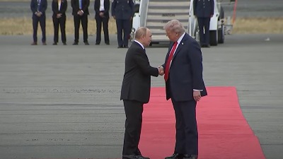 "Putin se ruga mirovnim naporima Trampa"
