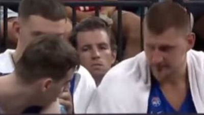 Topić na času kod Jokića - viralni trenutak (VIDEO)