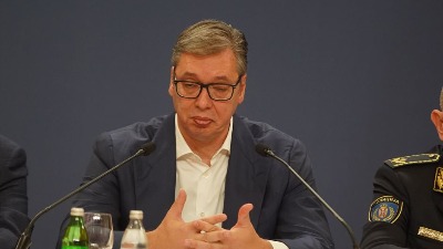 POVREĐENO 11 POLICAJACA Vučić: Napadnuti su iz čista mira