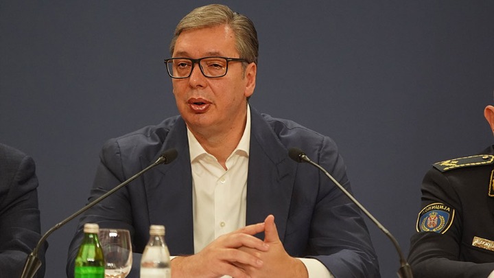 "Podneo bih ostavku nešto ranije": Vučić otkrio datum izbora