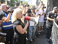 "Koliko god bili kivni na policiju, ona je bedem koji ljudi iz Ćacilenda još nisu prešli"