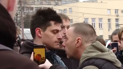 Uhapšen student kog je Srbija upoznala nakon čuvene scene kod Vuka, najavljen protest ispred MUP Pančevo (FOTO, VIDEO)