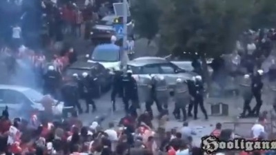 Isplivao NAJJEZIVIJI SNIMAK tuče Delija i policije: Tek sad se vidi koliko je sve bilo BRUTALNO (VIDEO)