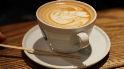 Gde je kafa u Evropi najskuplja, a gde najjeftinija? U jednom gradu šolja košta skoro 6 evra