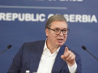 Vučić prozvao koalicione partnere: Samo kukumavče...