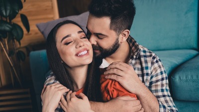 Koja je IDEALNA RAZLIKA U GODINAMA za uspešnu vezu? Psihoterapeut rešava nedoumicu