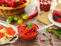 Recept za najbolju kafansku ljutenicu! Ovako su je spremale naše bake 