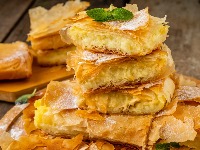 Originalni recept za grčku pitu sa feta sirom: Neodoljiva i hrskava 