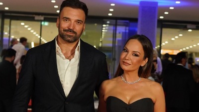 "Vežbam ljubavne scene kod kuće sa ženom": Ivan Bosiljčić nasmejao sve odgovorom na pitanje Jelene Tomašević