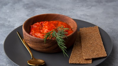 Originalan recept za pinđur: Bolji je i od ajvara 