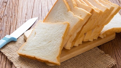 Hleb ostaje svež danima – ako uradite ovo! Nikako ga ne stavljajte u KESU