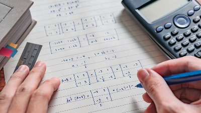 Ljudi se hvataju za glavu zbog viralnog matematičkog zadatka za decu: Možete li vi da ga rešite? 