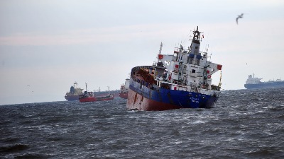 Potonuo brod: 49 mrtvih i 100 nestalih (FOTO)