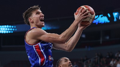 Otkriveno zašto je Bogdanović ponovo "zakucan" za klupu