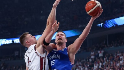 "Jokić će do finala biti mrtav od umora, Milutinov mora više"