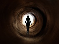 Medicinska sestra otkrila šta se dešava sa TELOM kada je blizu SMRTI