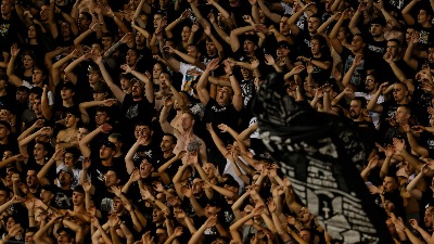 "Željko, čekamo te": Grobari se oglasili zbog Obradovića