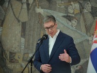 Vučić o nemirima: Nema potrebe da izvodimo vojsku, građanskog rata neće biti, povređeni plivaju u krvi