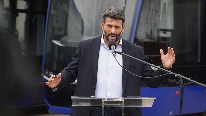Šapić: Ukinućemo skretanja ulevo gde god je moguće, da je bio kružni tok - ne bi mogli da voze 150 na sat Šapić: Ukinućemo skretanja ulevo gde god je moguće, da je bio kružni tok - ne bi mogli da voze 150 na sat