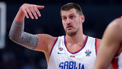 Tektonski poremećaj u NBA: Jokić napušta Denver i ulazi u supertim?