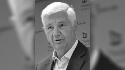 Preminuo Prvoslav Davinić