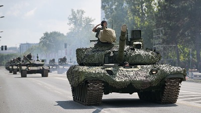 Vojna parada: Zaštita od uništavanja asfalta postoji, ali je naša vojska ne poseduje