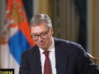 NEPRIJATNO Pogledajte kako se Vučić u intervjuu dodvoravao BRATU SIJU (VIDEO)