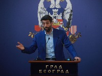 Šapić diže ruke od politike? Stvarno je trener (VIDEO)