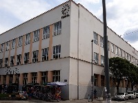 SSP Kruševac: Đaci na nastavi dok pada fasada, a institucije ćute
