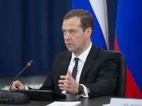 Medvedev preti Zelenskom: Moraće da se krije do kraja svog bezvrednog života