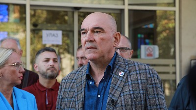 Bošković (SRCE): Jeres je da civil komanduje i rukovodi vojskom