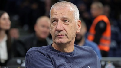 Aco Petrović "pecnuo" Zvezdu (FOTO)