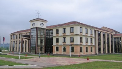 Učenici iz Kragujevca okrenuli leđa profesoru (FOTO)
