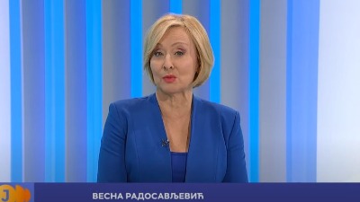 Vučić odlikovao novinarku RTS koja je vodila vesti u vreme studentske blokade
