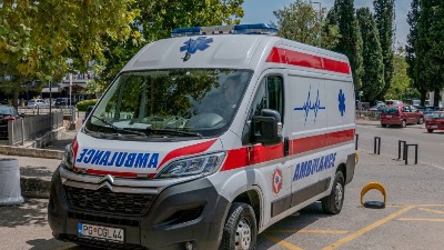 Beba u nikšićkoj bolnici preminula usled gušenja mlekom?