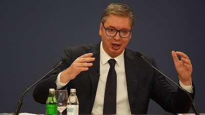 Vučić: Studenti jedu triput dnevno, to plaća inostranstvo