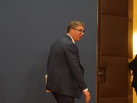 Lopandić (SRCE): Davljenik se za slamku hvata, pa i Vučić za EU
