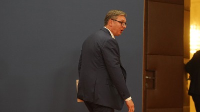 Lopandić (SRCE): Davljenik se za slamku hvata, pa i Vučić za EU