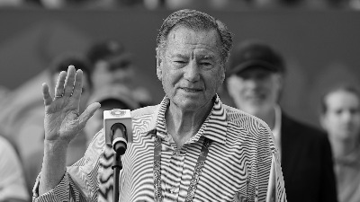 Umro Nikola Pilić