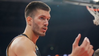 Odlično duplo kolo za Dubai: Barselona nije imala rešenja za Petruševa